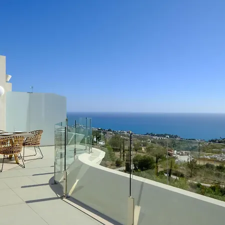 Moderno Atico Vacacional En Stupa Hills * Benalmádena